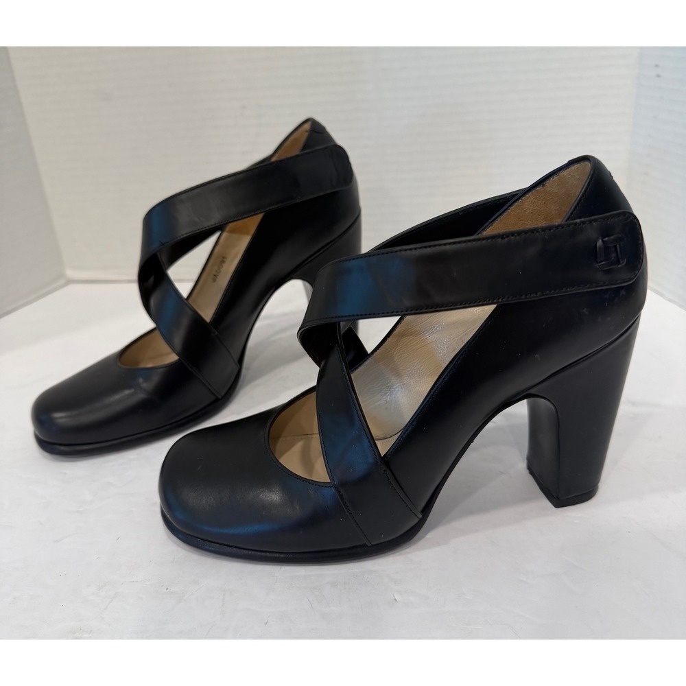 Louis Vuitton Unique Black Leather Criss-Cross Block Heel Slip On Pumps 6.5
